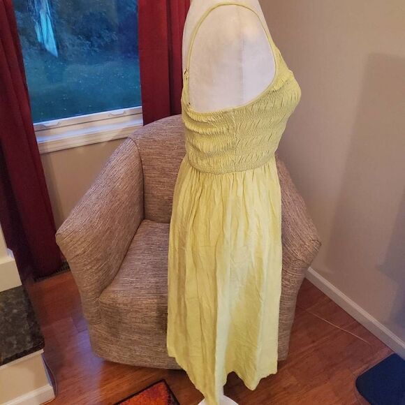 NWT WIld Fable Bright Yellow Stretchy Midi Dress Size XS - Picture 6 of 10
